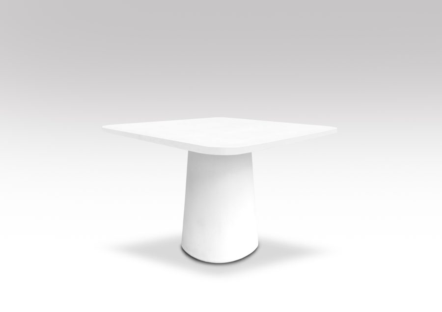 Tyros table